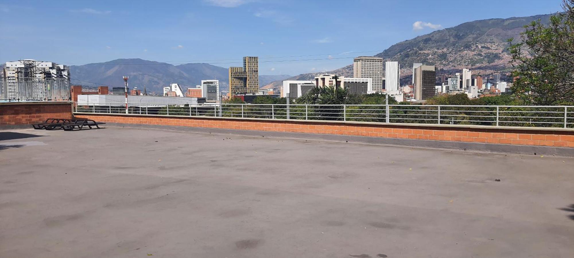 Apartamento Cerca A Plaza Mayor Medellin Exterior photo